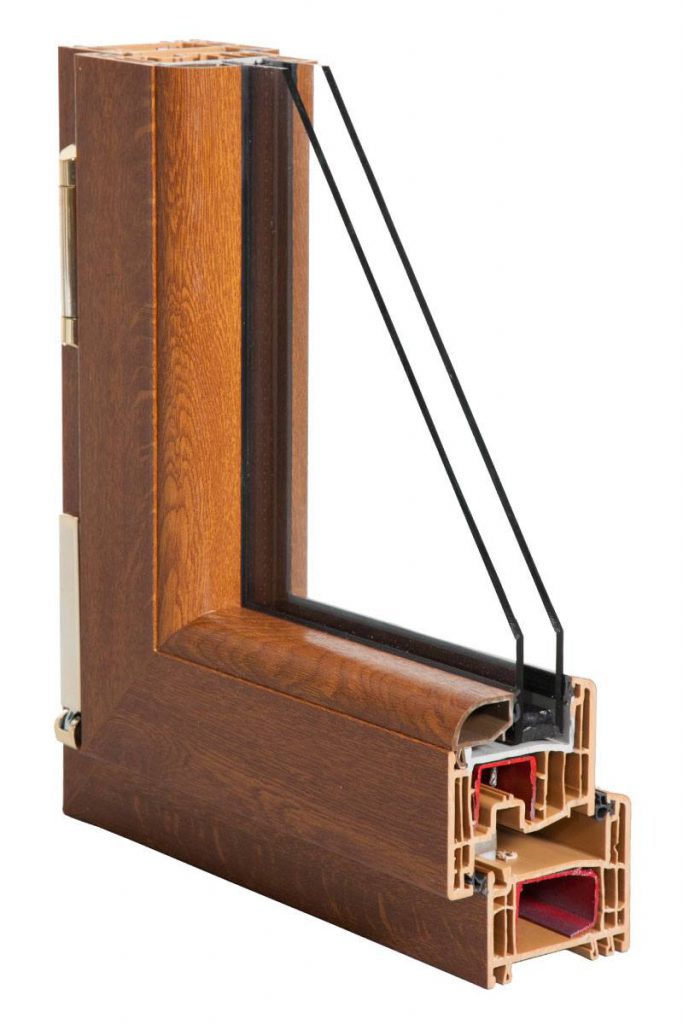 Profilo finestra PV6K con finitura effetto legno e doppio vetro isolante