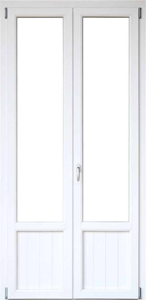 Portafinestra in PVC bianca a due ante con pannelli bugnati inferiori